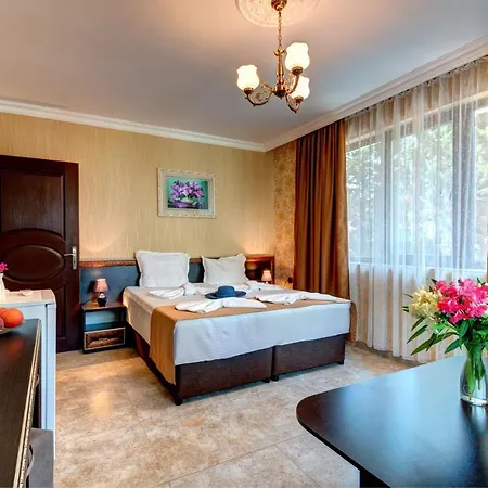 Kokiche 3* ساني بيتش