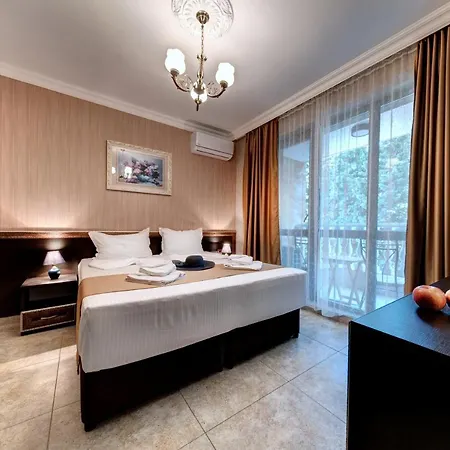 Hotel Kokiche Słoneczny Brzeg